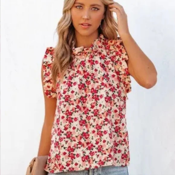 ♥️New Red floral print mock neck top - Picture 5 of 16